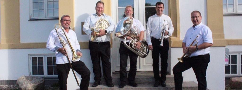 Blasformation aus Dänemark - das Brandenburg Brass Ensemble of Ballerup mit ihren Instrumenten